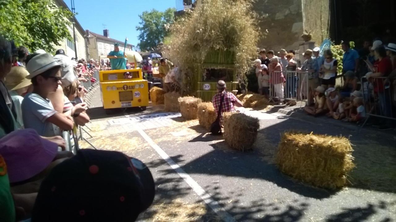 Gite De Claire Lectoure Exterior foto